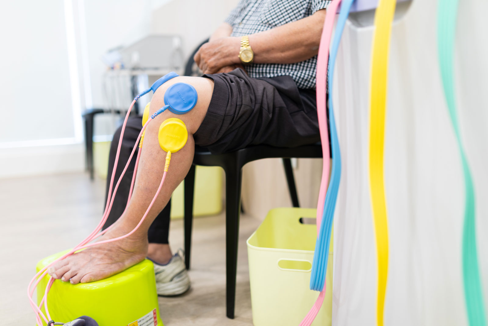 背景圖：中頻向量干擾機 IFC